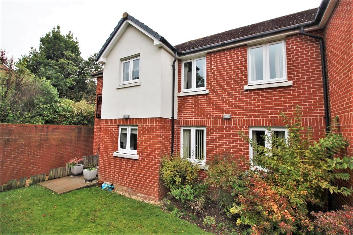 Sheppard Court, Tilehurst, Reading